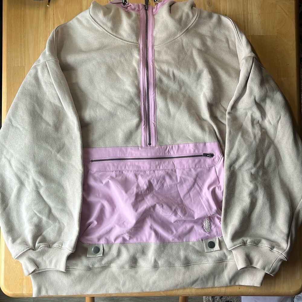 NWOT FREE PEOPLE MOVEMENT Oversized Tan Pink Zip Performance Pullover S